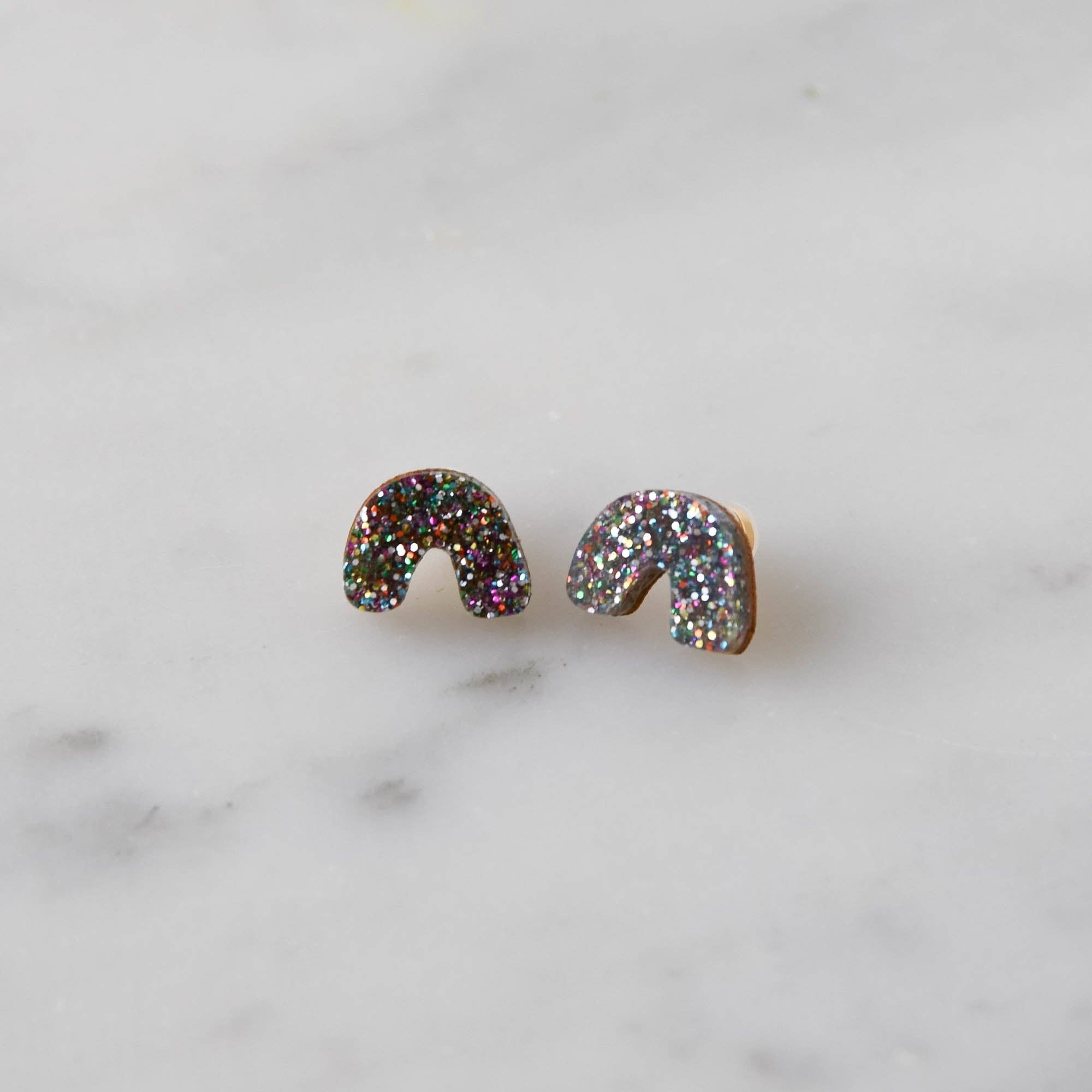 Glitter Arc Stud Earrings : Multi Black