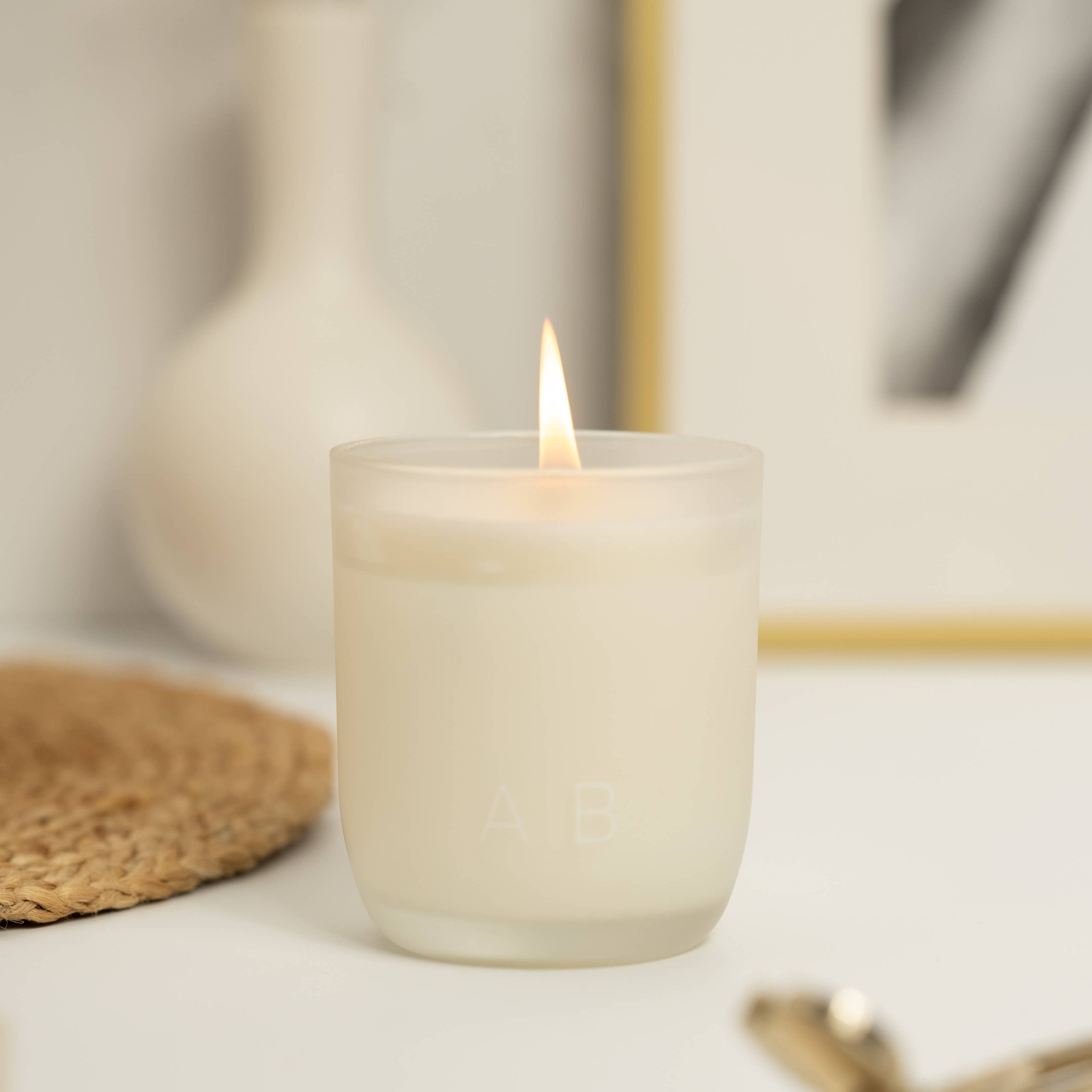 Peony, Red Apple & Rose Jar Candle (200g)