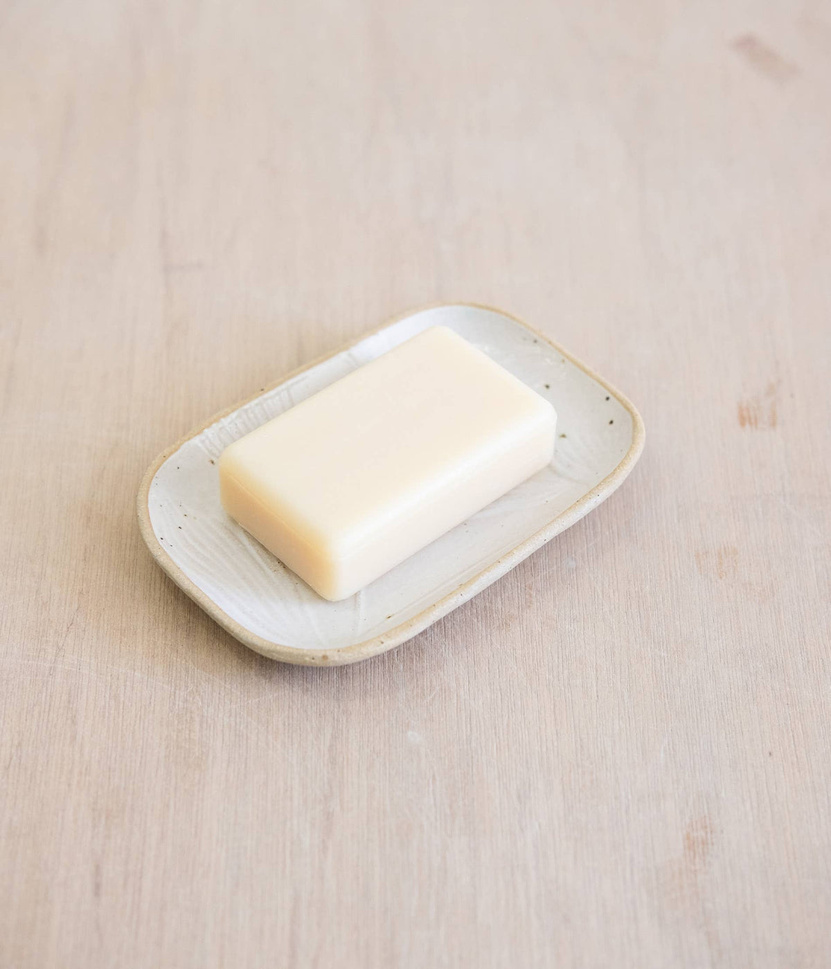 Handmade Ceramic Soap Dish: Speckled White