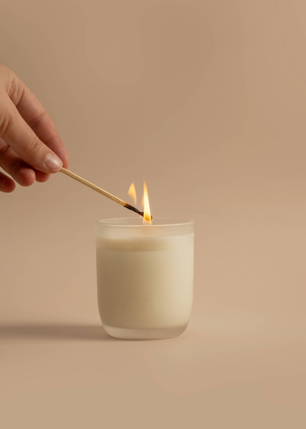 Tobacco, Leather, Cedarwood & Patchouli Jar Candle (200g)