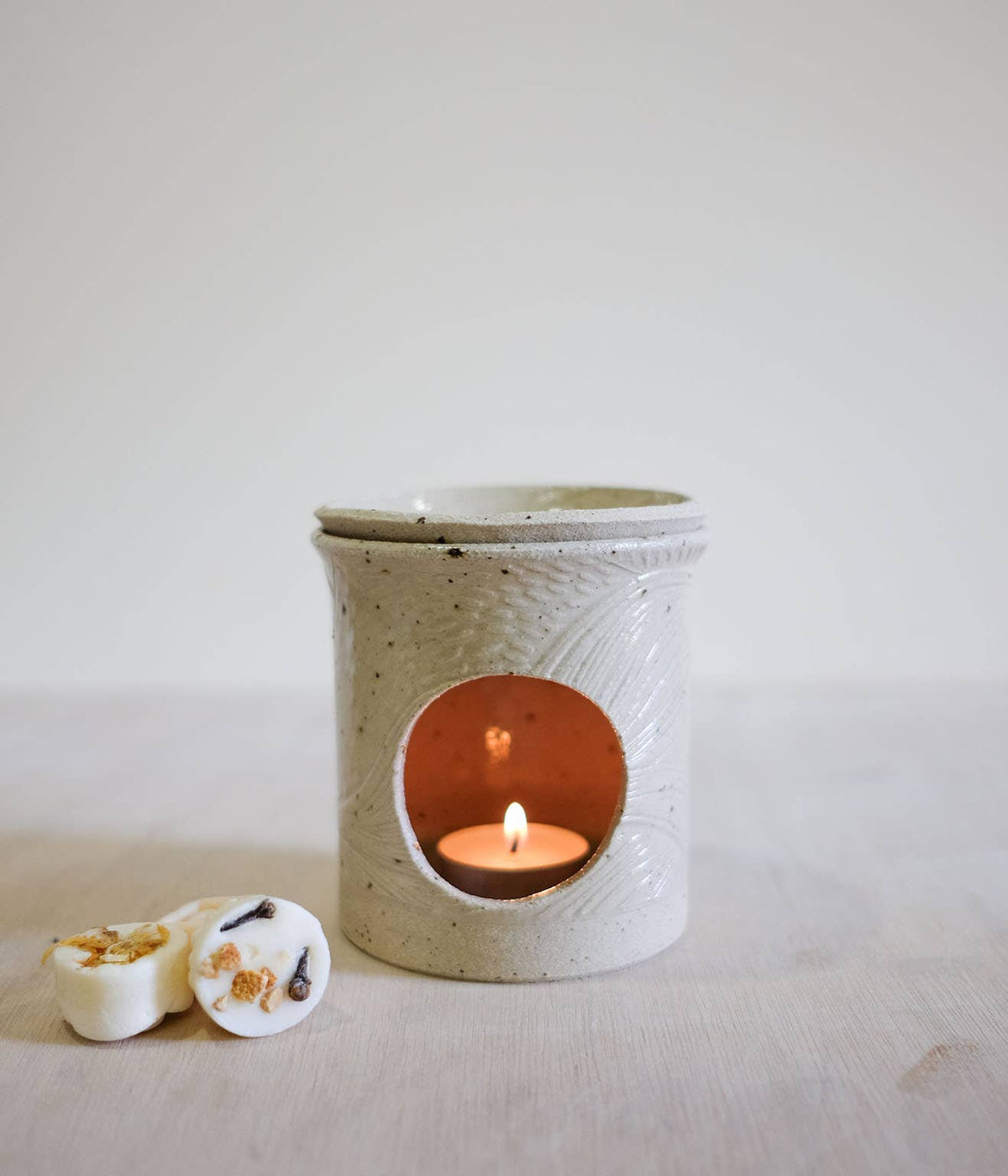Handmade Wax Melt Burners: Speckled White